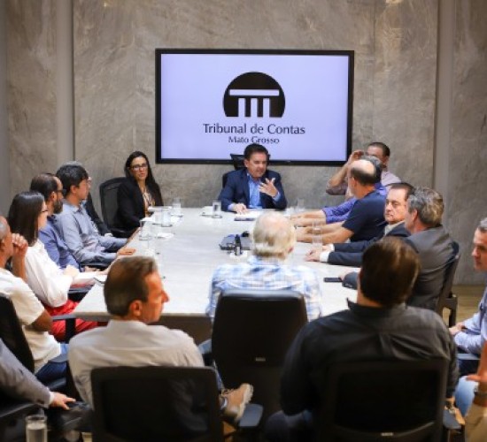 TCE-MT fará mesa técnica para revisar valores de obras de pavimentação em Mato Grosso