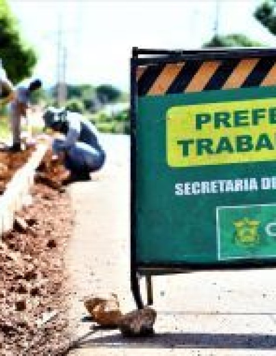 Secretaria de Obras inicia implantação de meio-fio no bairro Nova Conquista