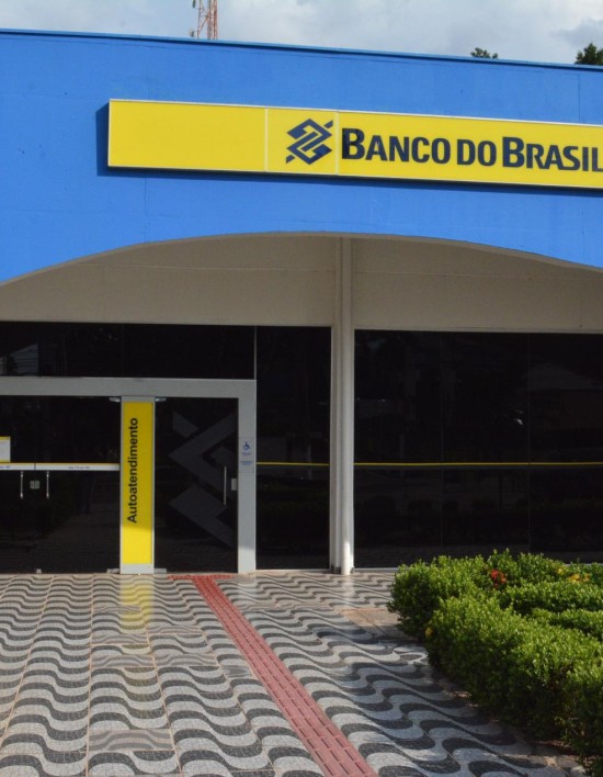 Servidores de Mato Grosso recebem salários na véspera do feriado