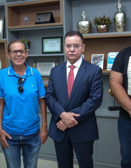 Após assassinatos, Botelho e Janaina apresentam projeto que torna Botão de Pânico obrigatório em carros de aplicativo