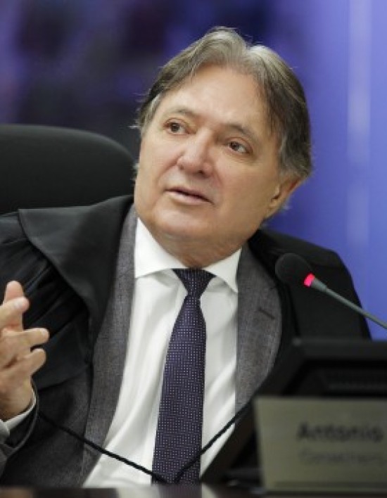 Conselheiro Antonio Joaquim propõe inclusão de critérios de transparência na apreciação das contas de governo e gestão