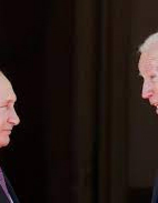 Biden afirma a Putin que ataque à Ucrânia teria 'custo severo'