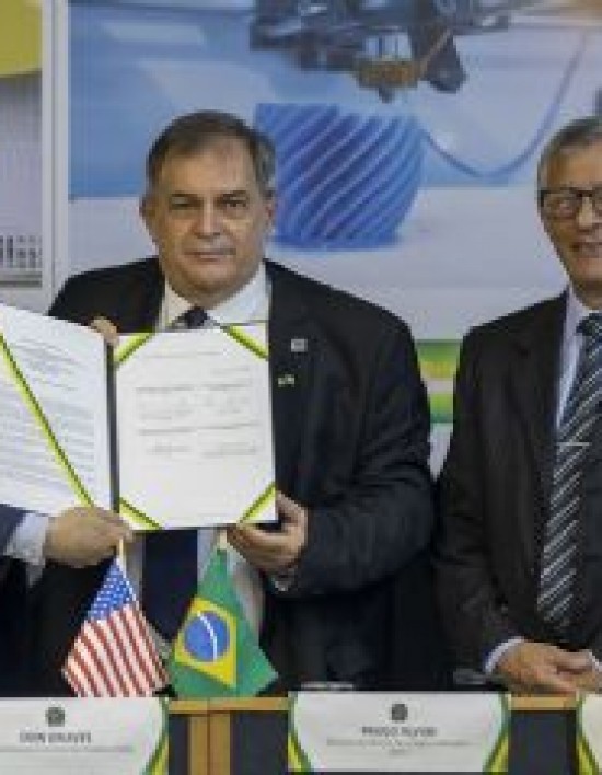 Brasil e Estados Unidos firmam cooperação para monitoramento da seca nos dois países