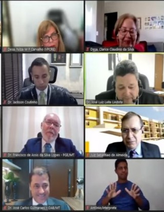 TOMA POSSE juiz-membro titular na categoria Juiz de Direito do Tribunal Regional Eleitoral de Mato Grosso (TRE-MT) o magistrado José Luiz Leite Lindote