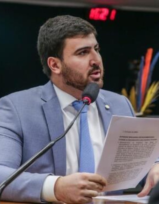 Deputado Emanuelzinho propõe lei para endurecer penas de feminicídio