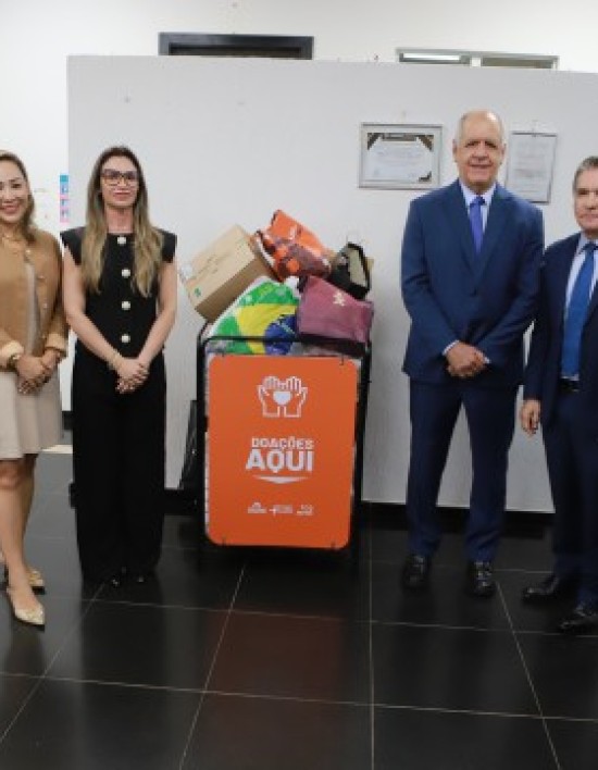 TCE-MT entrega doações para campanha em apoio a mulheres vítimas de violência doméstica