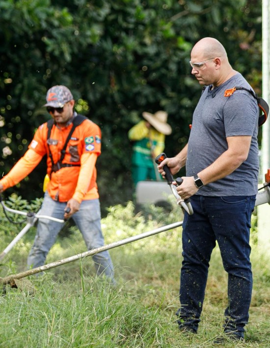 Mutirão de limpeza retira 1.200 toneladas de lixo durante aniversário de Cuiabá