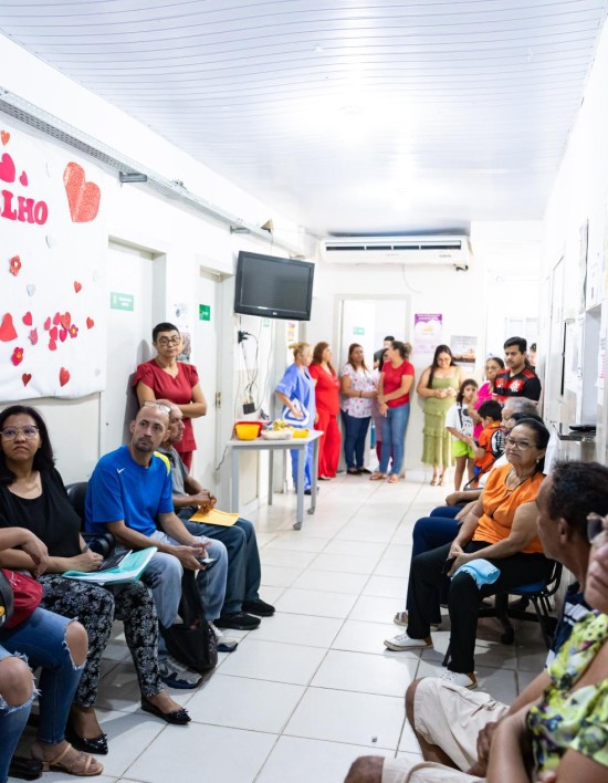 Campanha Maio Vermelho leva ações de prevenção ao câncer bucal ao Pedra 90