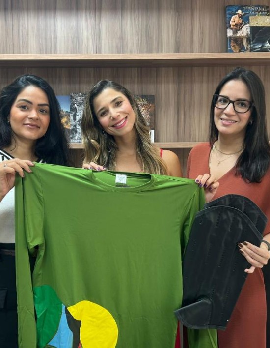 Prefeituras recebem kits para padronizar guias de turismo