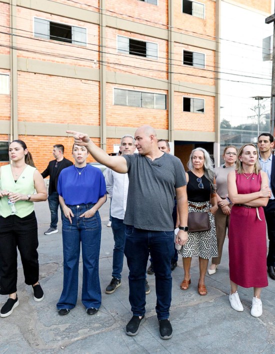 Vereadores conhecem estrutura do novo Centro de Saúde