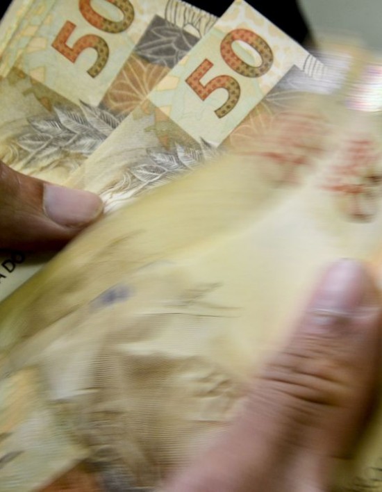 SALARIO MINIMO 20223 Orçamento de 2023 prevê salário mínimo de R$ 1.302