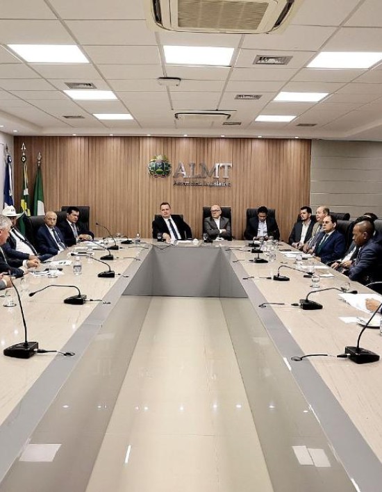 Proposta do Governo de MT limita até 35% descontos dos consignados e acaba com cobrança de taxas de órgãos públicos