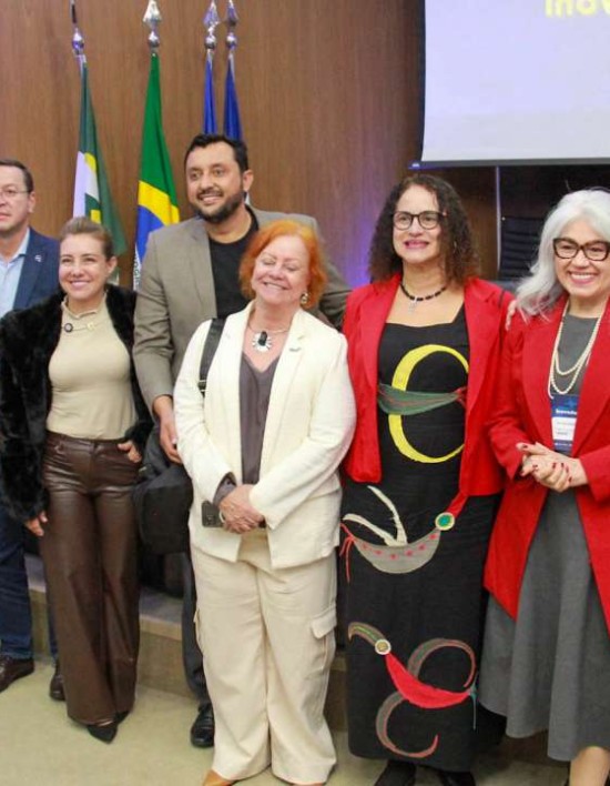 Flávia Moretti defende transformação digital na abertura do Cidades Inovadoras