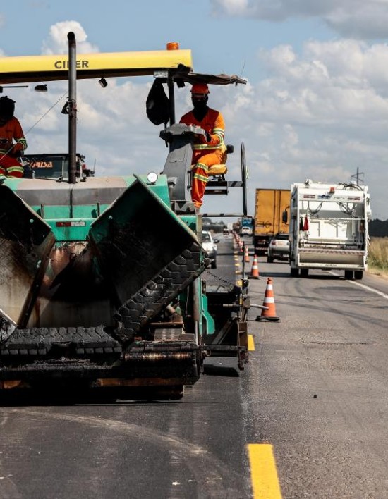 Governo de MT e Nova Rota assinam ordem de serviço para duplicação da BR-163 entre VG e Jangada