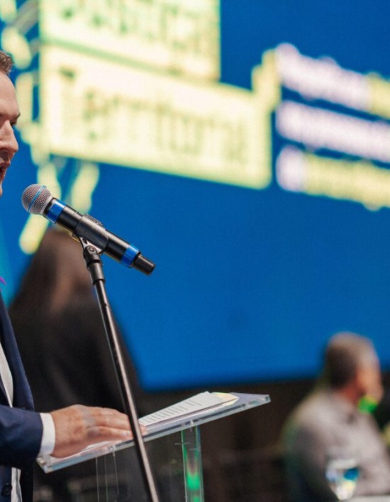 Max Russi defende segurança jurídica e diálogo em seminário sobre demarcação de terras indígenas