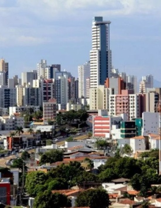 Cuiabá e mais de 50 cidades têm queda de até 20 graus na temperatura; umidade sobe a 80%