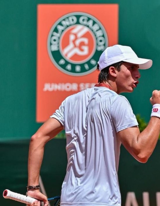 Atletas do programa de bolsas do Governo de MT disputam Circuito Mundial de Tênis em Cuiabá