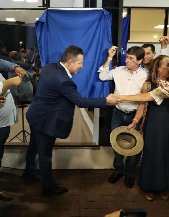 Governo de MT inaugura Centro de Eventos para impulsionar turismo e lazer em Tangará da Serra