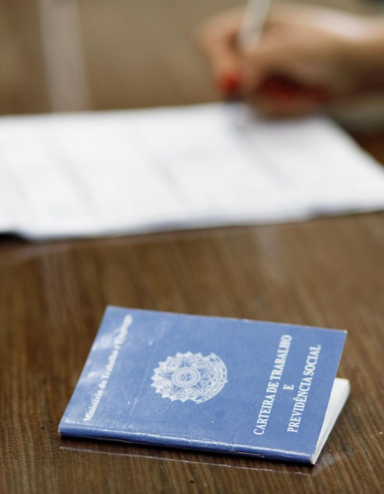 Sine de Cuiabá tem 1.006 empregos e setor de serviços oferece mais de 250 vagas