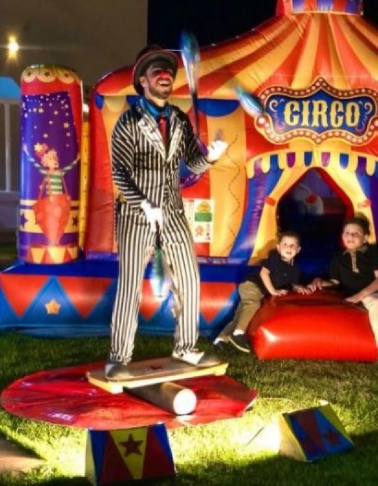 Sesc Arsenal oferece oficina gratuita de artes circenses nesta semana Cia Du Cafundó