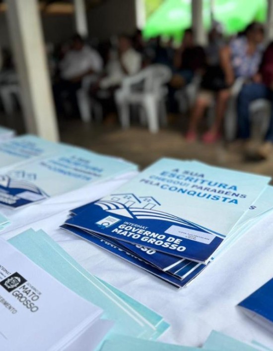 Governo de MT entrega 145 títulos definitivos às famílias do Assentamento Primeiro de Maio
