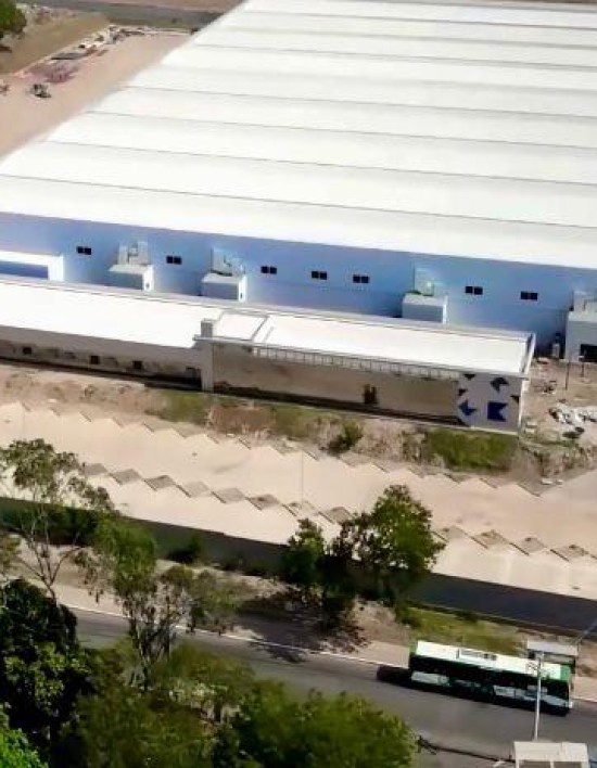Construção do novo Centro Logístico de Abastecimento e Distribuição de medicamentos chega a 92% de conclusão