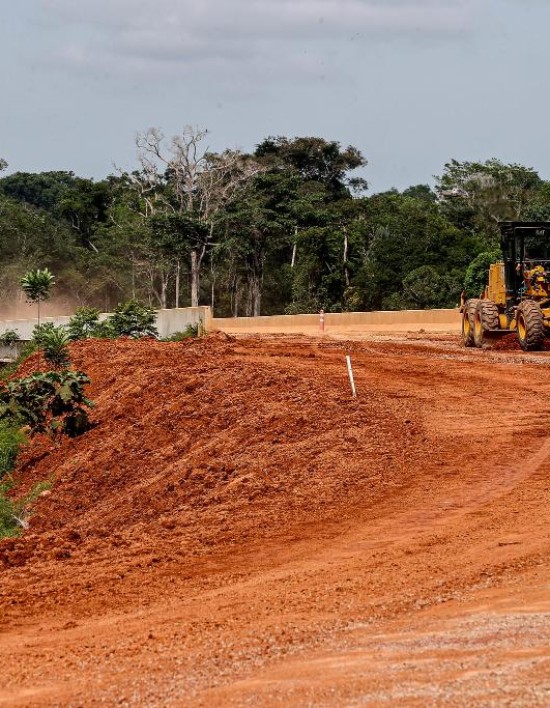 Governo de MT licita mais R$ 233 milhões em obras de infraestrutura