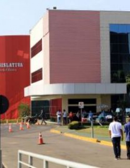 Temendo debate entre bolsonaristas e petistas, AL cancela sessão desta quarta