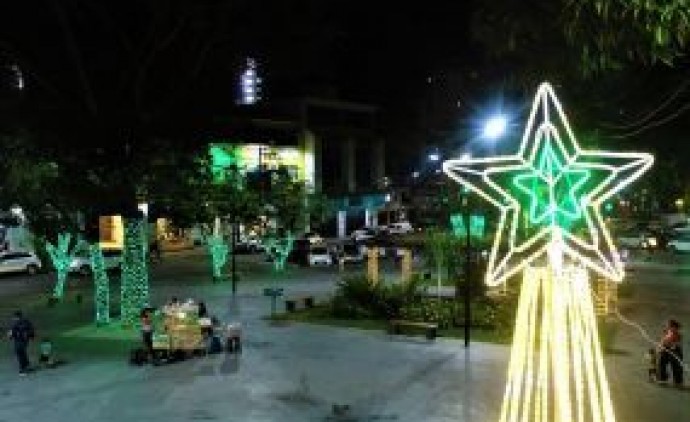 Cuiabá ganha cores e enfeites especiais