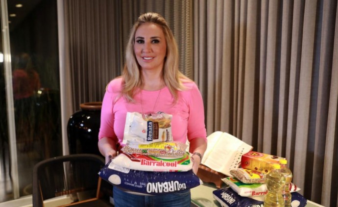 Marcia Pinheiro Primeira-dama elabora o “Vacina Solidária” para incentivar a doação de alimentos às famílias carentes