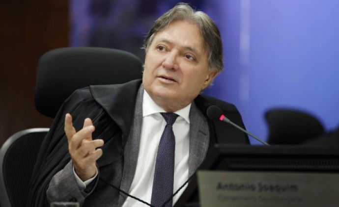 Conselheiro Antonio Joaquim propõe inclusão de critérios de transparência na apreciação das contas de governo e gestão