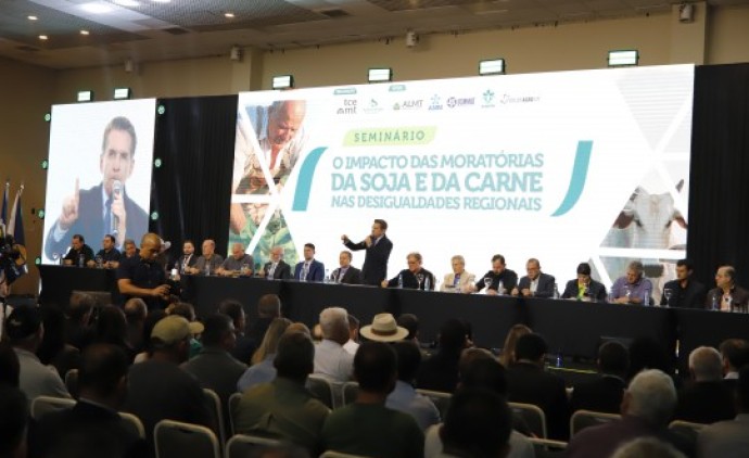 TCE-MT anuncia auditoria sobre incentivos fiscais em seminário que debateu impacto das moratórias da soja e da carne