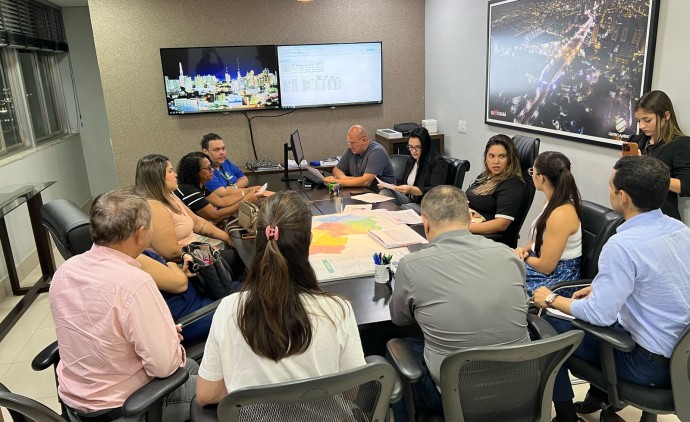 Alunos de Cuiabá Terão Café da Manhã e Alimentação Reforçada Garantidos pelo Prefeito