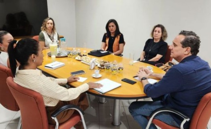 CDL Cuiabá e Secretaria da Mulher firmam parceria para garantir a empregabilidade feminina