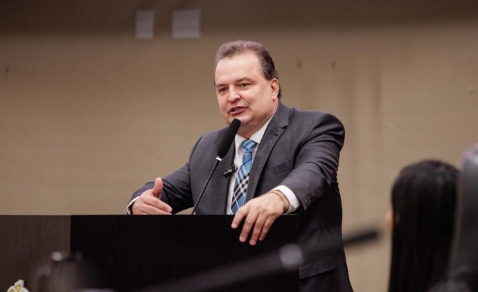 Deputado Max Russi lidera avanço de pautas sociais, ambientais e turísticas com a promulgação de três leis em Mato Grosso