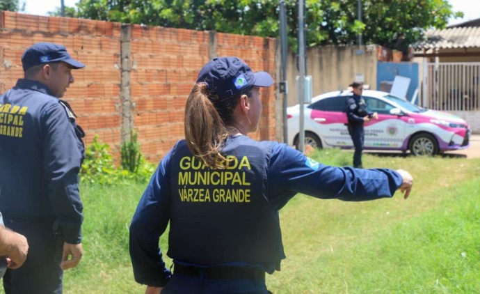 Prefeita Flávia Moretti sanciona lei que cria política de proteção às servidoras públicas