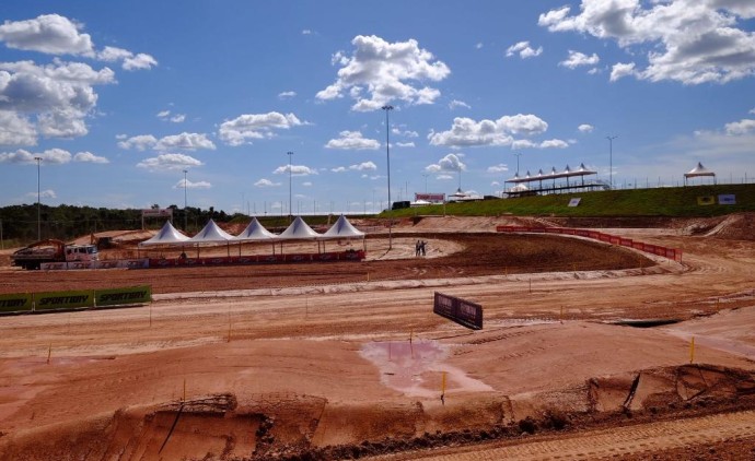 Parque Novo Mato Grosso sedia terceira etapa do Campeonato Brasileiro de Motocross