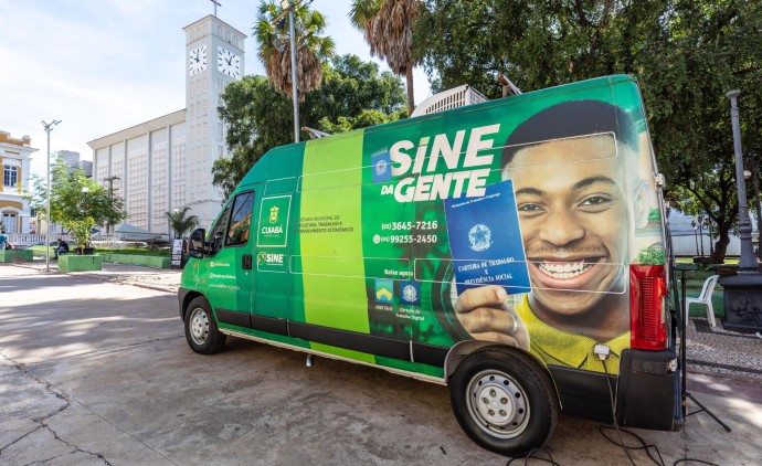 Sine Municipal tem vagas com salários de até R$ 4,5 mil