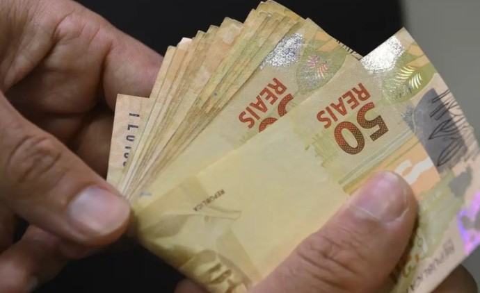 Governo Federal eleva para 2,4% a projeção de crescimento do PIB de 2025