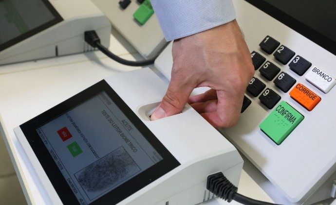 Pedidos de voto em trânsito crescem 278%, diz TSE