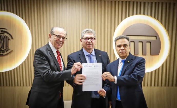 TCE-MT lidera pacto nacional por avanços da saúde digital no SUS