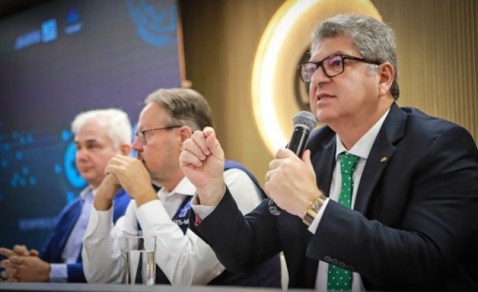 Maluf diz que notificará municípios que estão fora do programa de Saúde Digital