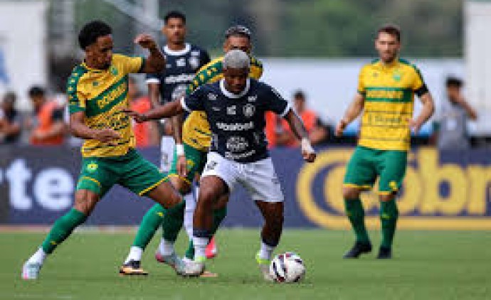 Em jogo truncado, Cuiabá empata sem gols com o Remo pela Série B