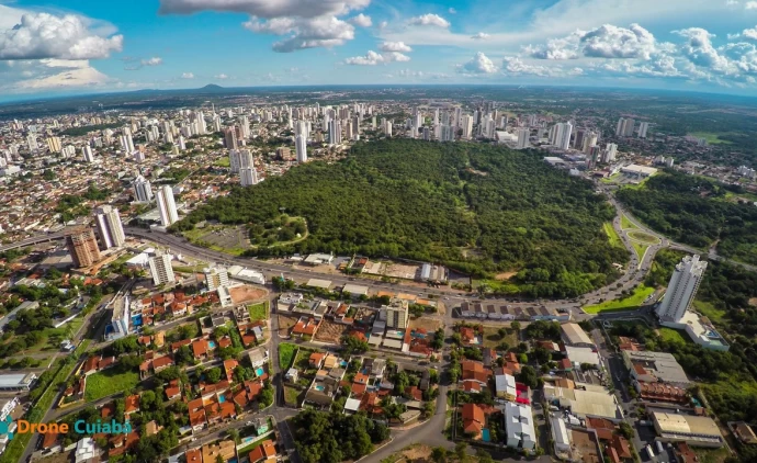 Prefeitura de Cuiabá promete vender áreas públicas ao redor de condomínios de luxo e permitir condomínios fora do perímetro urbano