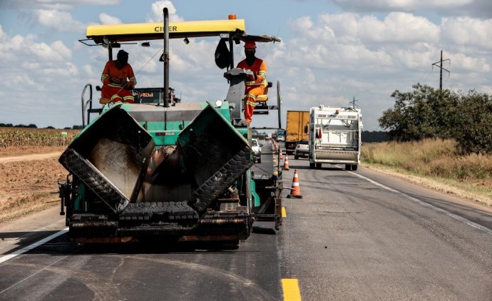 Governo de MT e Nova Rota assinam ordem de serviço para duplicação da BR-163 entre VG e Jangada