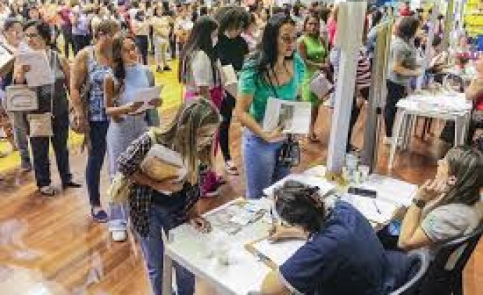 Feira oferece mais de 1.500 vagas de trabalho em Cuiabá