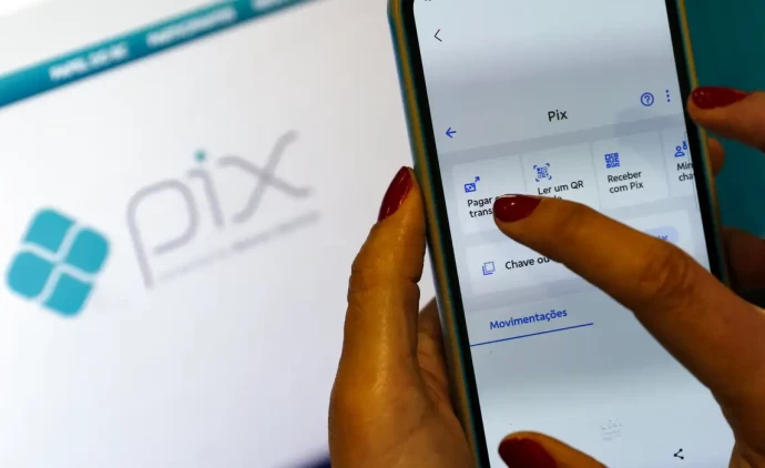 Número de pessoas que acessam banco online cresce 22 milhões em 2 anos