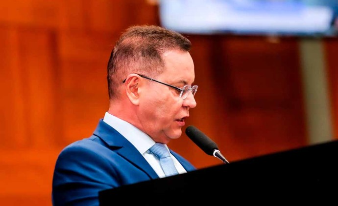 Deputado Botelho defende ampliação de rede de vacinação em MT