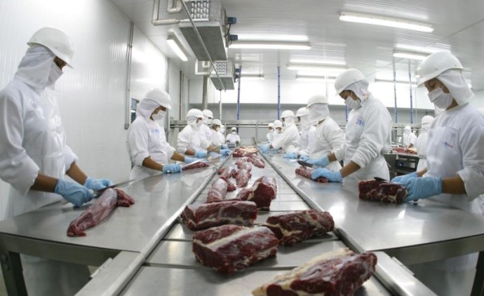 Mato Grosso exporta 368,8 mil toneladas de carne bovina para 77 países