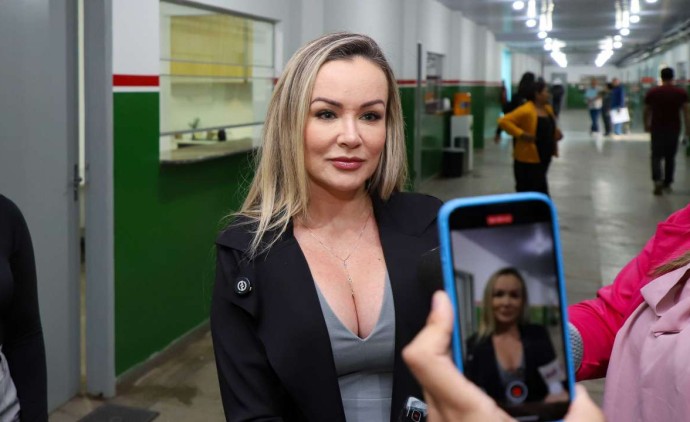 Carol Mello participa celebra nova casa do Legislativo “Grande momento no Município”